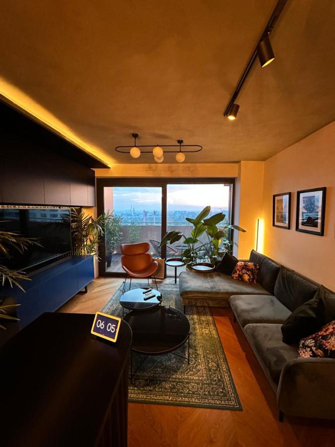 Апартаменты Skyline Elegance With Free Parking Братислава Экстерьер фото